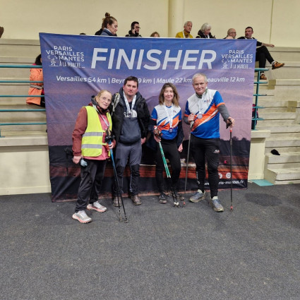Bruno Piquet et Nathalie Carias à l'arrivée. 52 km en 9h28mn.