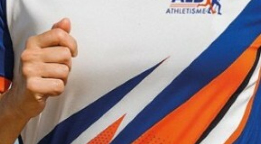 Les Nouveaux Maillots ...